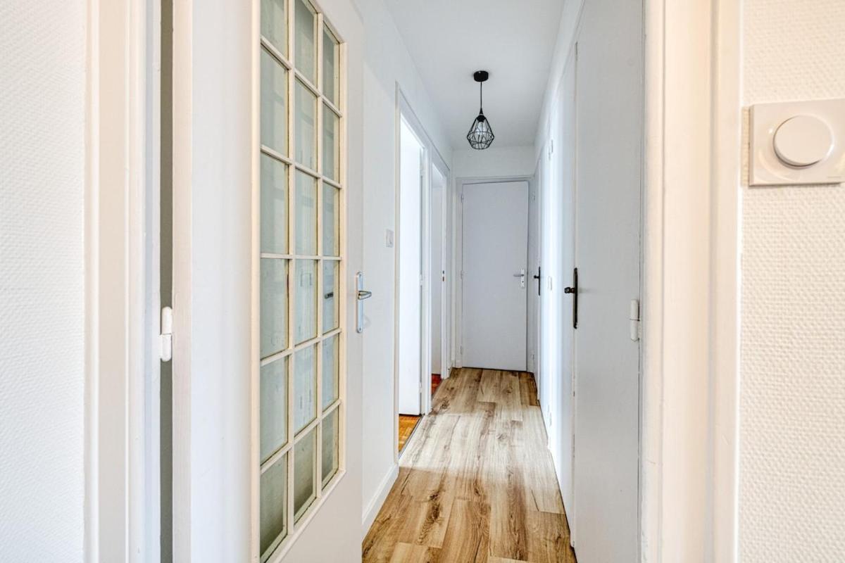 Magnificent Apartment, 4 Bedrooms, Fiber Wifi Apartment *