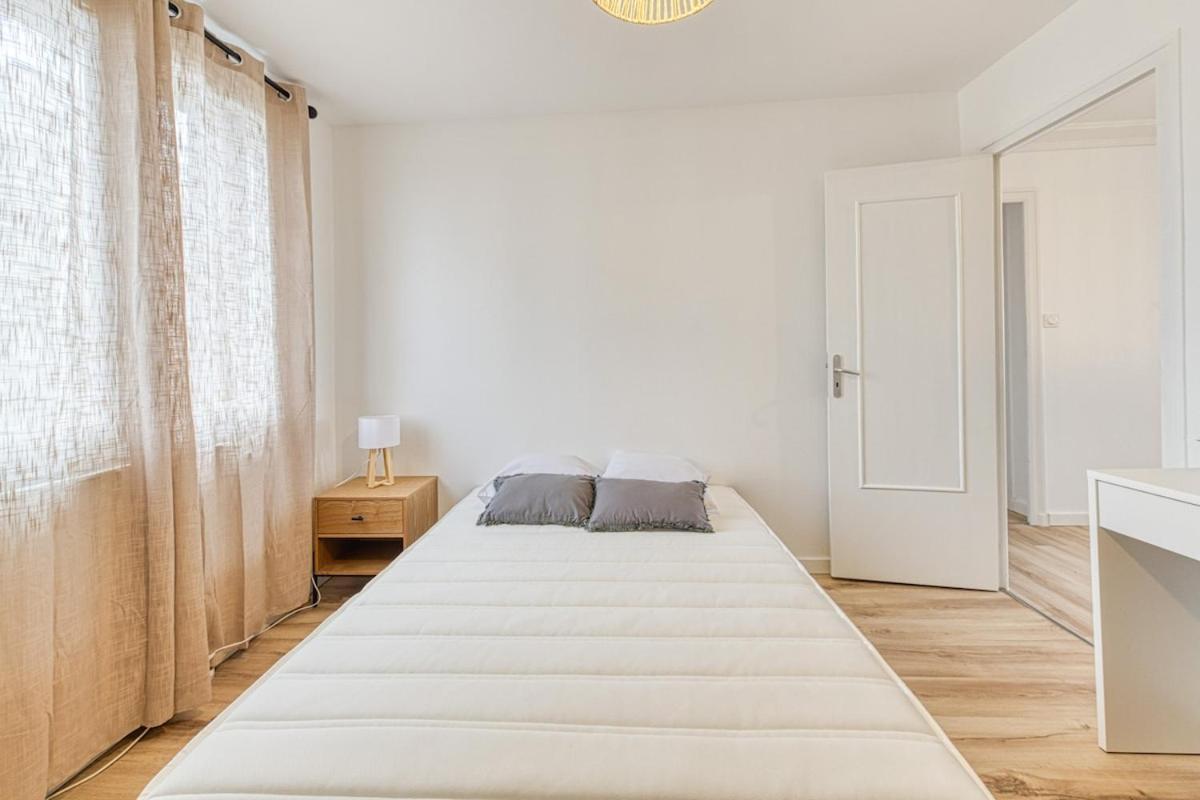 Magnificent Apartment, 4 Bedrooms, Fiber Wifi Apartment