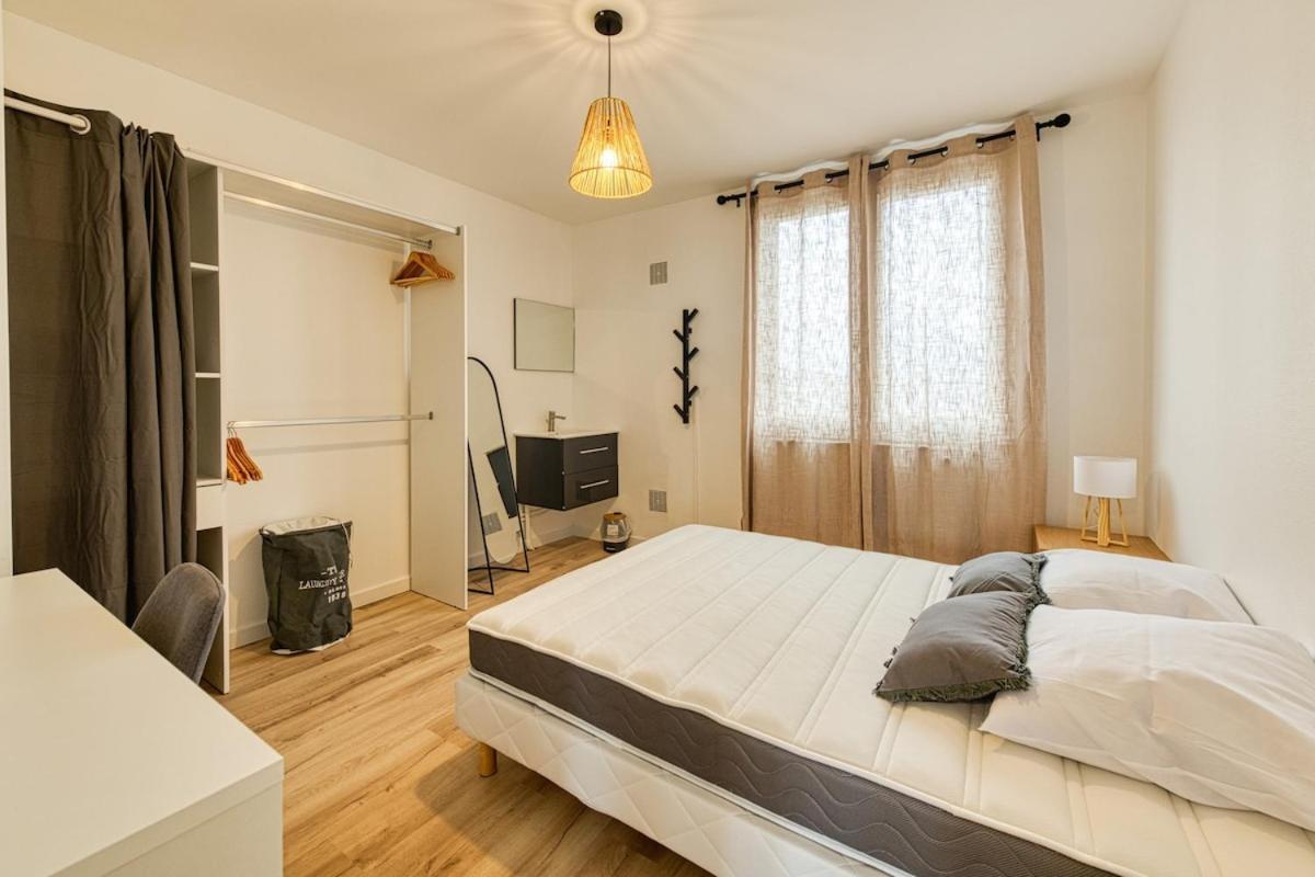 Magnificent Apartment, 4 Bedrooms, Fiber Wifi *